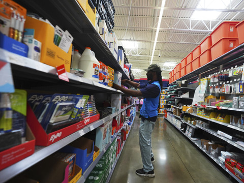 Etats-Unis: la croissance du 2e trimestre révisée en hausse, à 3,3%