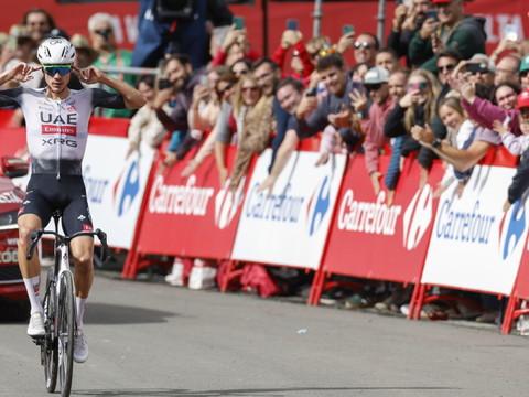 Juan Ayuso décroche la 7e étape