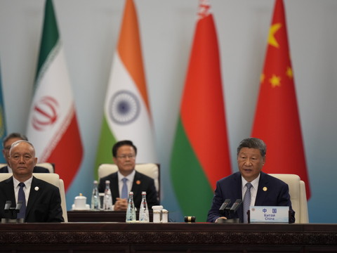 Sommet à Tianjin: Xi dénonce une 