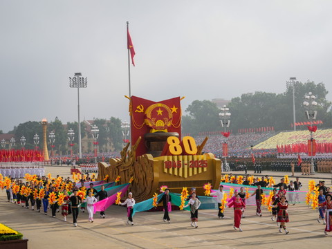 Le Vietnam a fêté ses 80 ans d'indépendance avec une parade