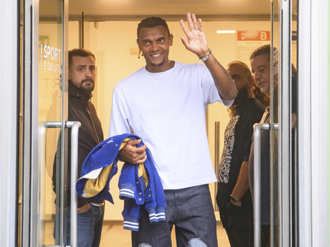 Akanji prêté à l'Inter Milan