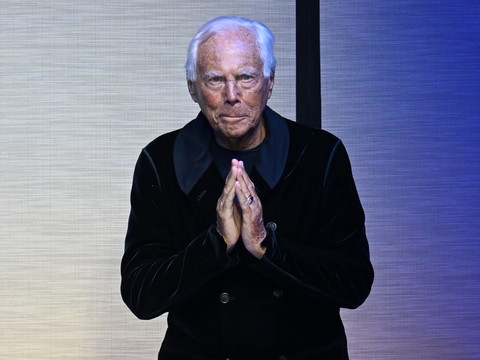 Le légendaire couturier italien Giorgio Armani s'est éteint