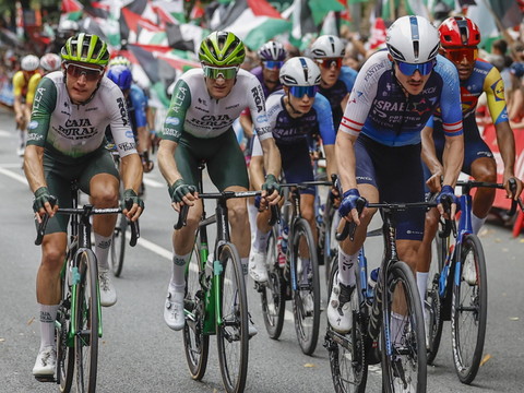 L'équipe Israel-Premier Tech change de maillot