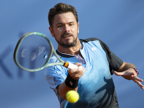 Wawrinka se hisse en quarts de finale à Rennes