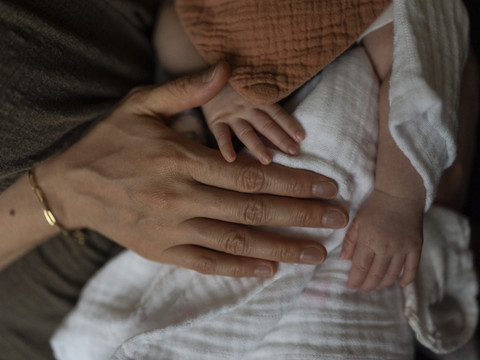 Adoption facilitée pour enfants nés d'un don de sperme en Suisse