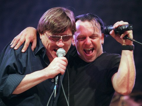 Décès du producteur Rolf Widmer, promoteur du rock en dialecte