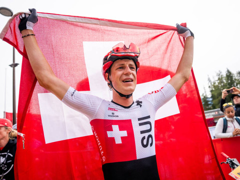 M23: Finn Treudler sacré en cross-country