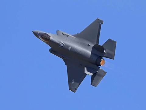 Réduction possible du nombre de F-35 commandés par la Suisse