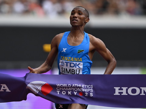 Le Tanzanien Alphonce Felix Simbu arrache le marathon