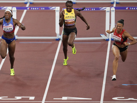 Ditaji Kambundji gagne l'or sur 100 m haies aux Mondiaux de Toyko
