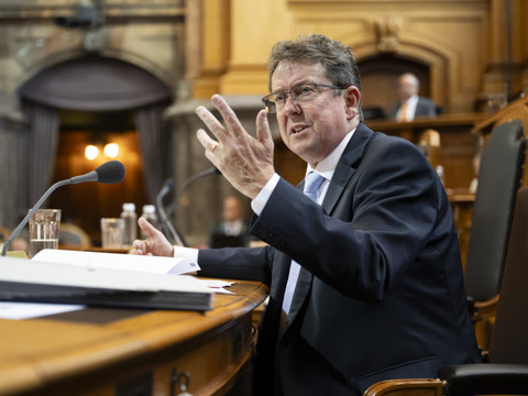 Recours des organisations: le Conseil des Etats fait un pas