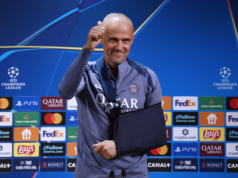 Ligue des champions: le PSG entame la défense de son titre
