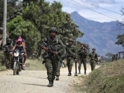 Colombie: premières condamnations d'ex-militaires pour assassinats de civils
