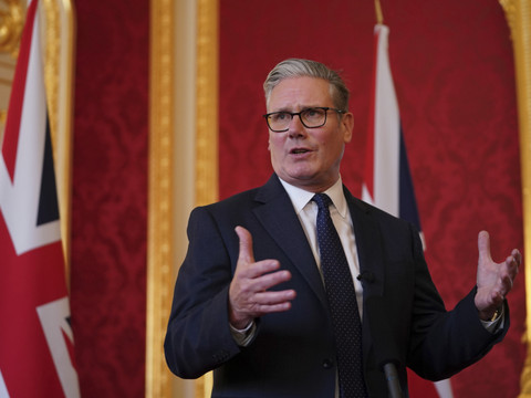 Royaume-Uni: le déficit atteint un niveau record