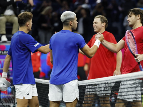 L'Europe mène 3-1 après la première journée