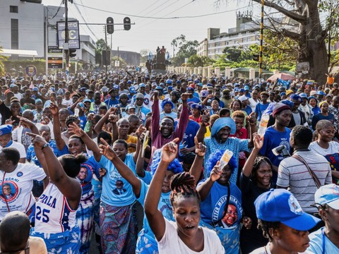 L'ex-président malawite Peter Mutharika revient au pouvoir à 85 ans