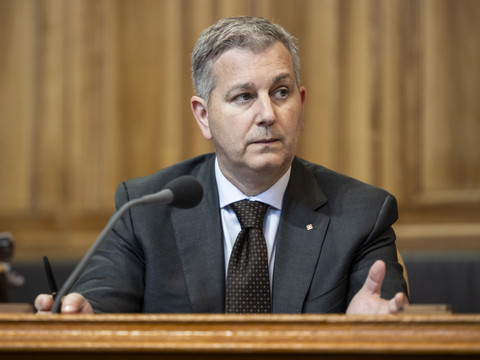 Le Conseil des Etats veut une taxe de transit à travers la Suisse
