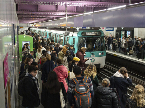 Départ imminent du PDG de la RATP Jean Castex à la tête de la SNCF