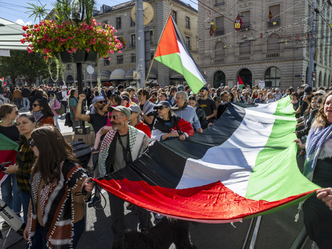 Des milliers de personnes à Genève en solidarité avec la Palestine