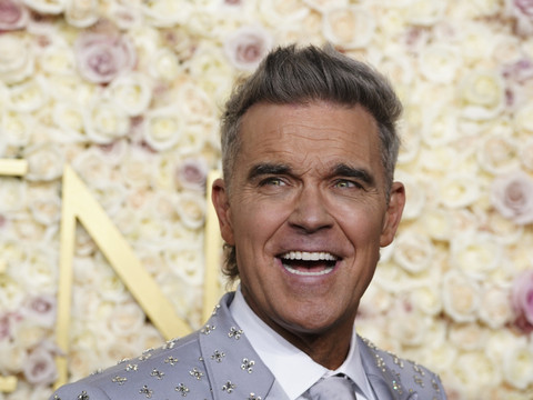 Bulgarie: le convoi de la star Robbie Williams victime de racket
