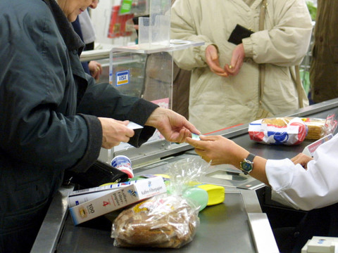 Zone euro: l'inflation remonte en septembre à 2,2% sur un an