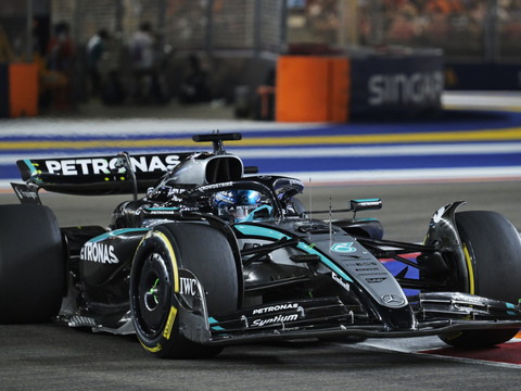 George Russell remporte le GP de Singapour