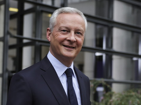 Gouvernement Lecornu resserré: Bruno Le Maire aux Armées