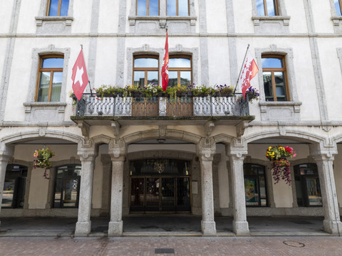 Martigny: Afghan jugé pour avoir frappé son épouse avec une branche