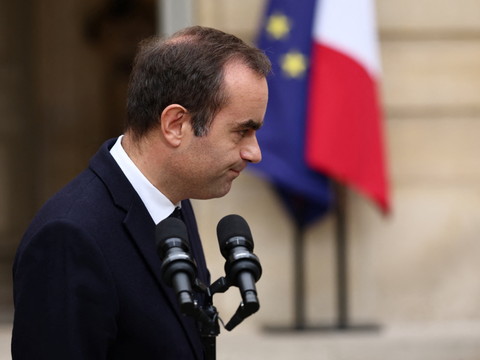 France: les taux d'emprunt grimpent après la démission de Lecornu