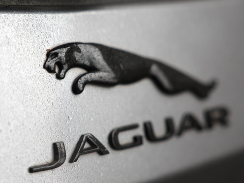 Reprise partielle de la production chez Jaguar Land Rover
