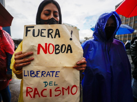 Equateur: le cortège présidentiel attaqué lors d'une manifestation