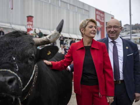 Karin Keller-Sutter a inauguré la 82e foire agricole Olma à St-Gall