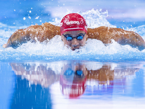Une victoire et une 2e place pour commencer pour Ponti