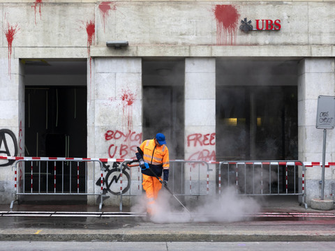 18 policiers blessés lors de la manif pro-Palestine à Berne samedi