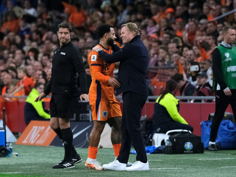 Qualifications Mondial: Les Pays-Bas font un pas vers l'Amérique