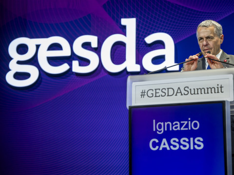 Cassis met en garde contre les tensions mondiales sur la science