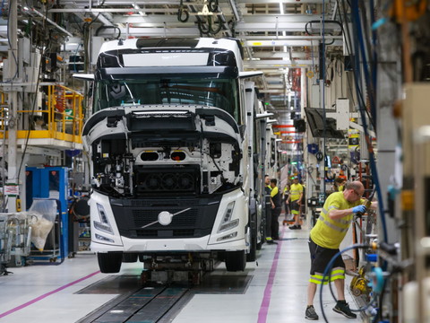 Volvo Group en marche arrière au troisième trimestre