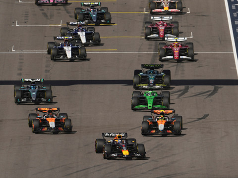 Formule 1: Verstappen gagne le sprint du GP des Etats-Unis