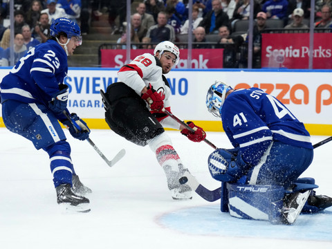 NHL: cinquième succès de suite des Devils