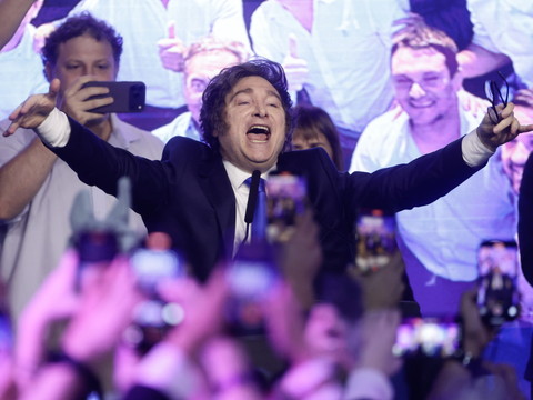 Argentine: Milei remporte largement les législatives de mi-mandat