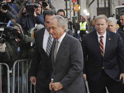 HSBC: charge de près d'un milliard d'euros liée à l'affaire Madoff