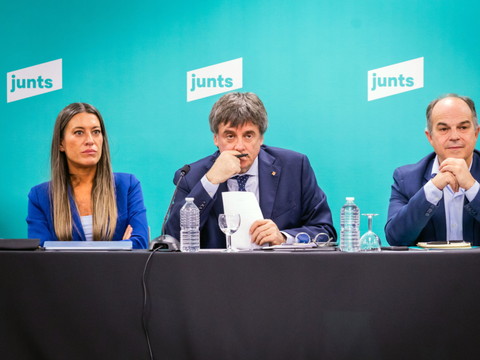 Espagne: le parti indépendantiste catalan se retire du gouvernement
