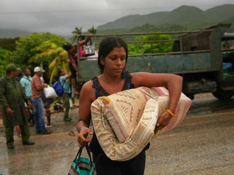 L'ouragan Melissa déplace des centaines de milliers de cubains