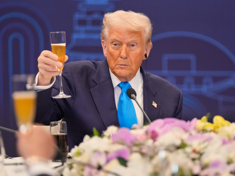 Trump dit avoir gagné contre le 