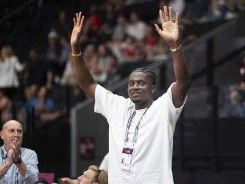 NBA: les Houston Rockets et Capela s'imposent à Toronto