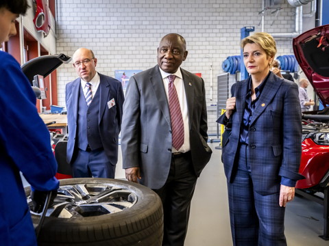 Le président sudafricain Ramaphosa a achevé sa visite en Suisse