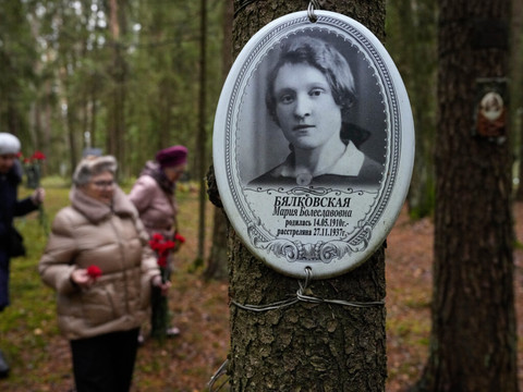 Des Russes rendent hommage aux victimes de Staline