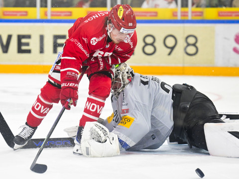 National League: Fribourg Gottéron remporte un match bloqué