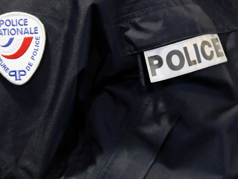 Viols au dépôt du tribunal: les deux policiers français écroués