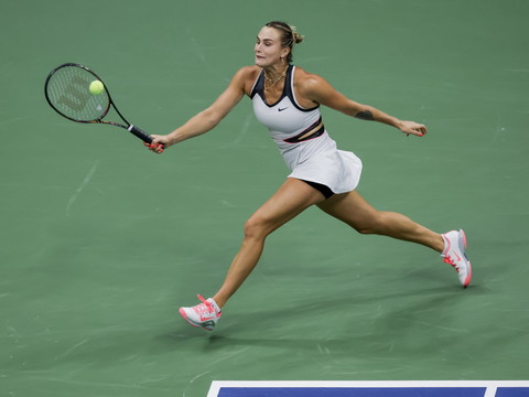 Sabalenka réussit son entrée face à Paolini